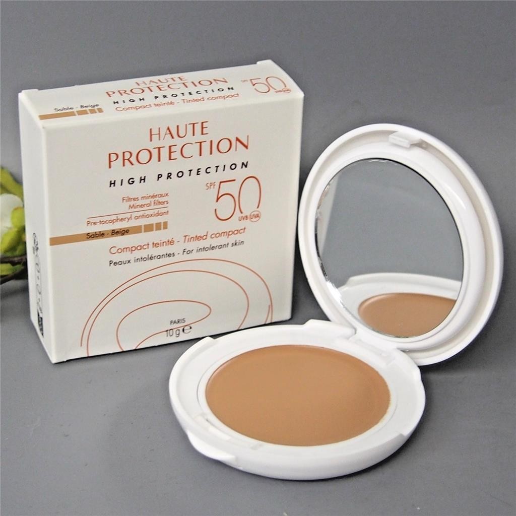 Avene SPF 50 Tinted Compact Sunscreen Sand Beige 10g Waterproof & Hypoallergenic