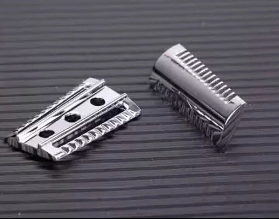 Double-Edged Safety Razor with Stand - Aggressive Slant Head & Blades Pack