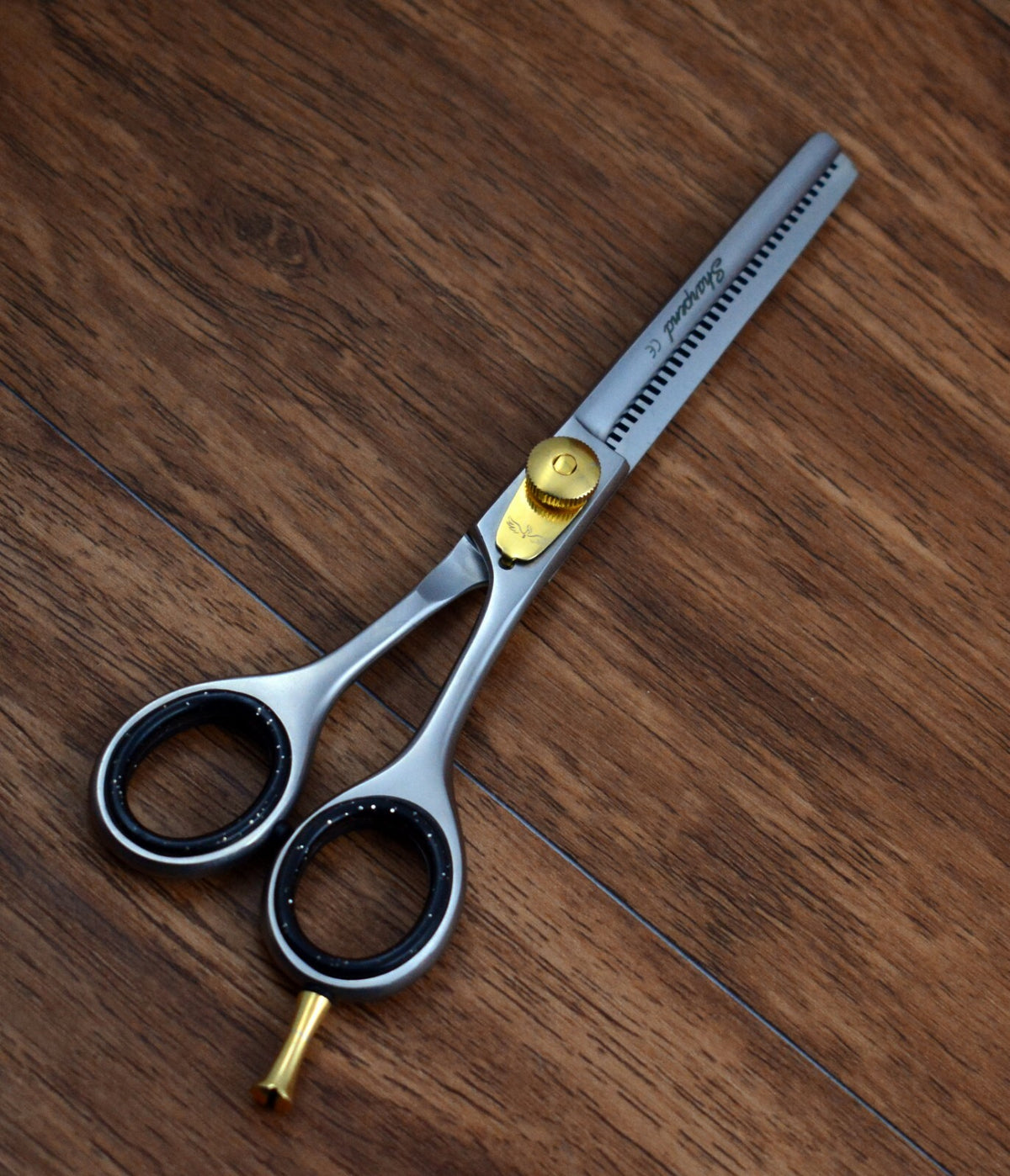 6-Inch Professional Hair Cutting Thinning Scissors Set with Razor & Pouch