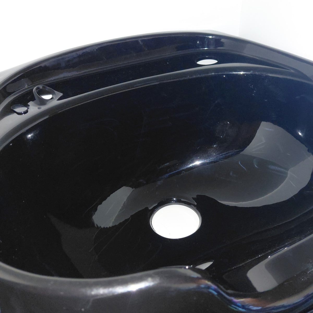 Salon Shampoo Bowl Hair Sink Basin with Gel Neck Rest for Barbershops