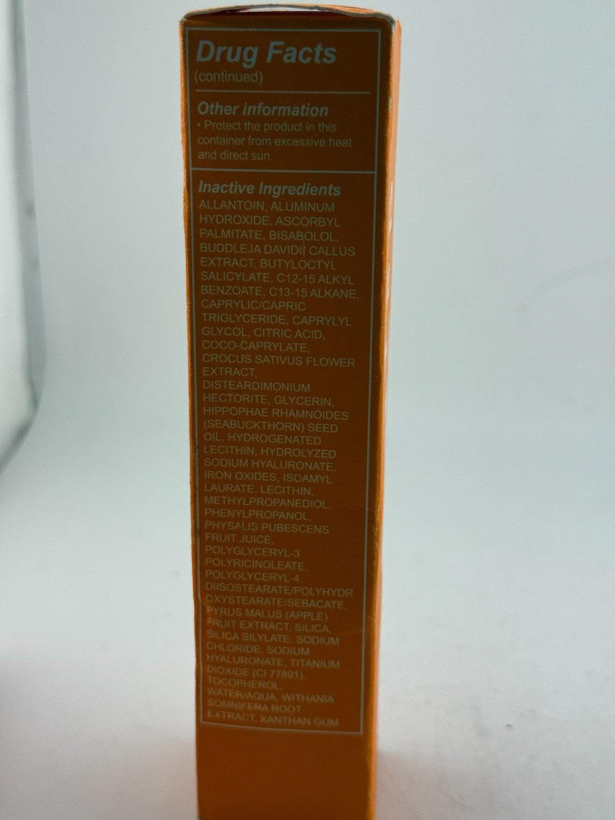 SPF 50 Skin Tint with Shade 06 - Live Tinted Hueguard 1.35 oz