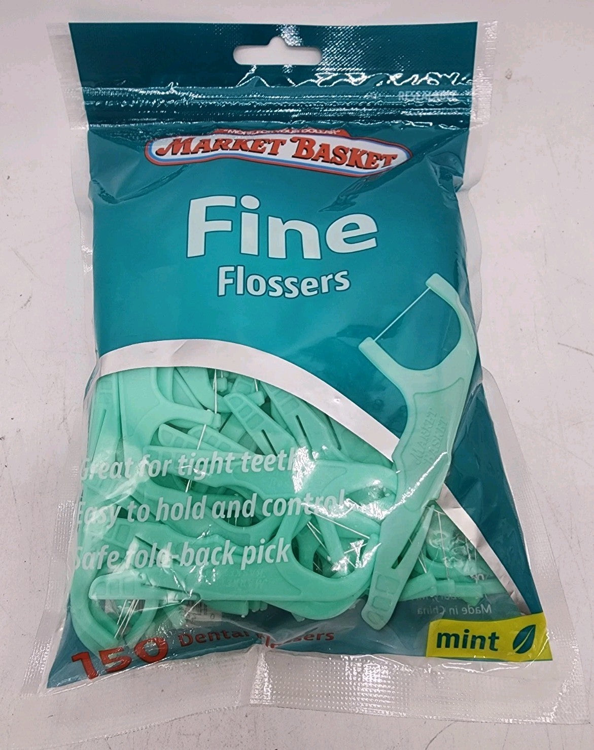 Dental Floss Picks 150 Ct Mint Flossers for Tight Teeth and Plaque Removal