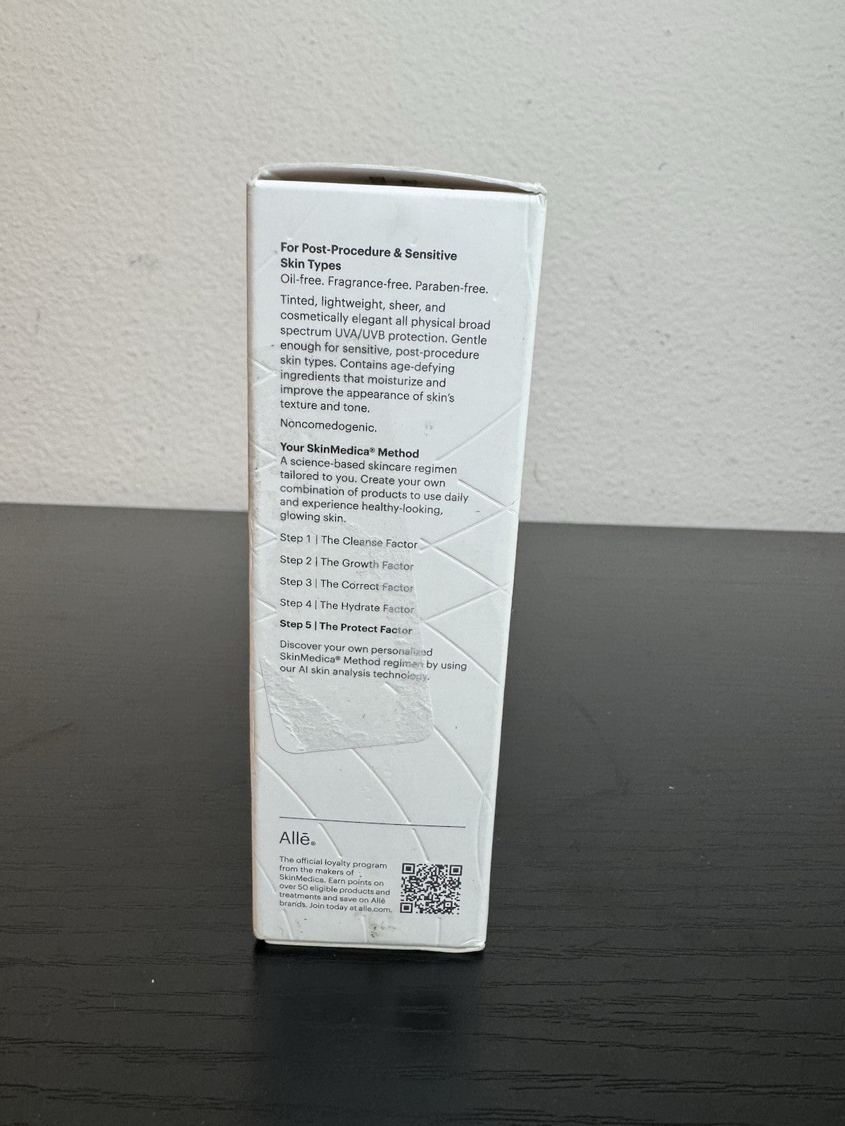 Mineral Sunscreen Tinted SPF 32 - Essential Defense Skin Shield 1.7 oz