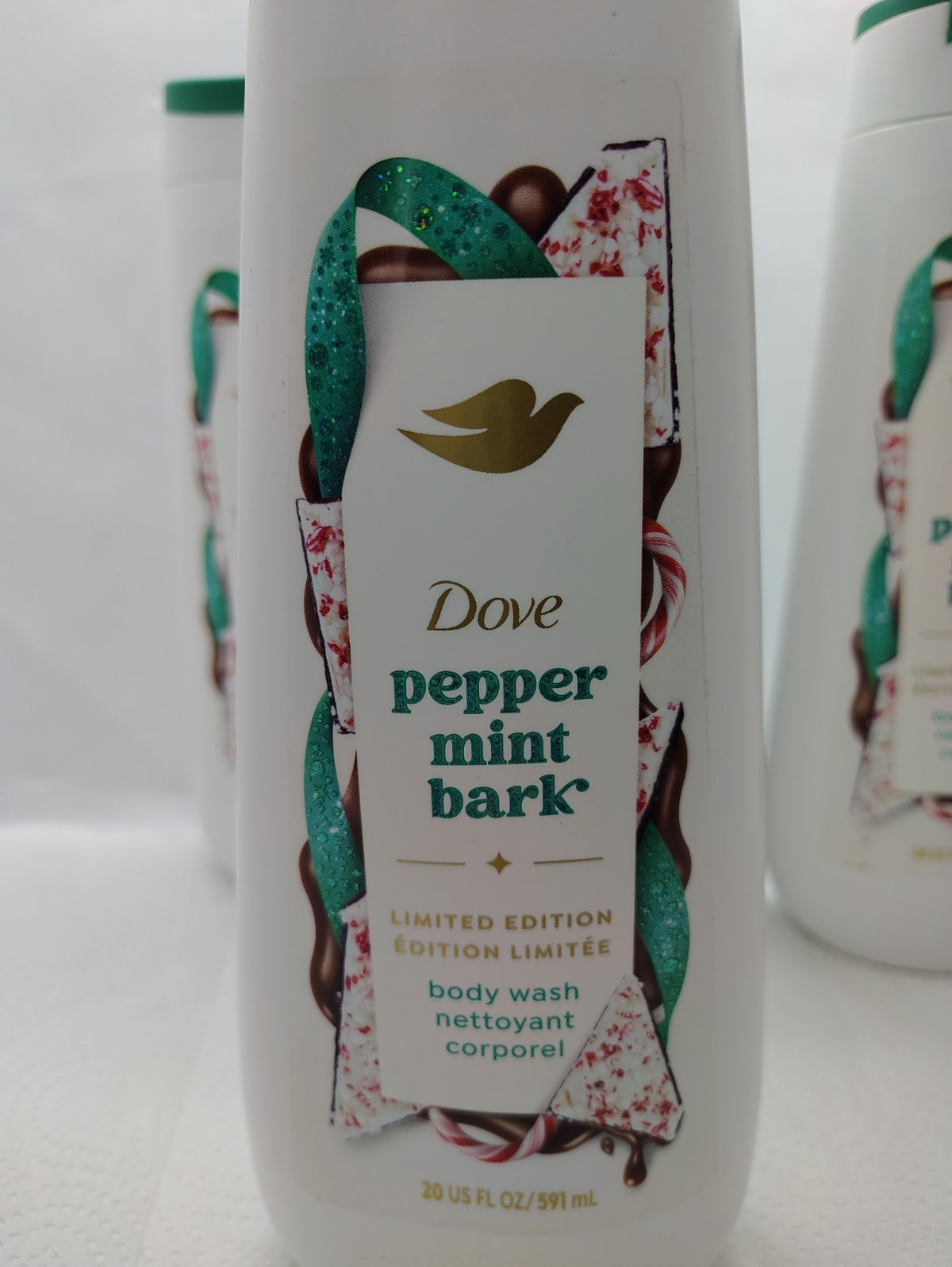 Dove Holiday Body Wash Set with Peppermint Bark Scent – Limited Edition, 4 Pack 20 fl oz