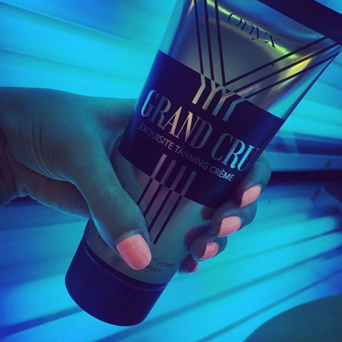 Onyx Grand Cru Tanning Lotion Accelerator No Bronzing Effect Fast Absorbing