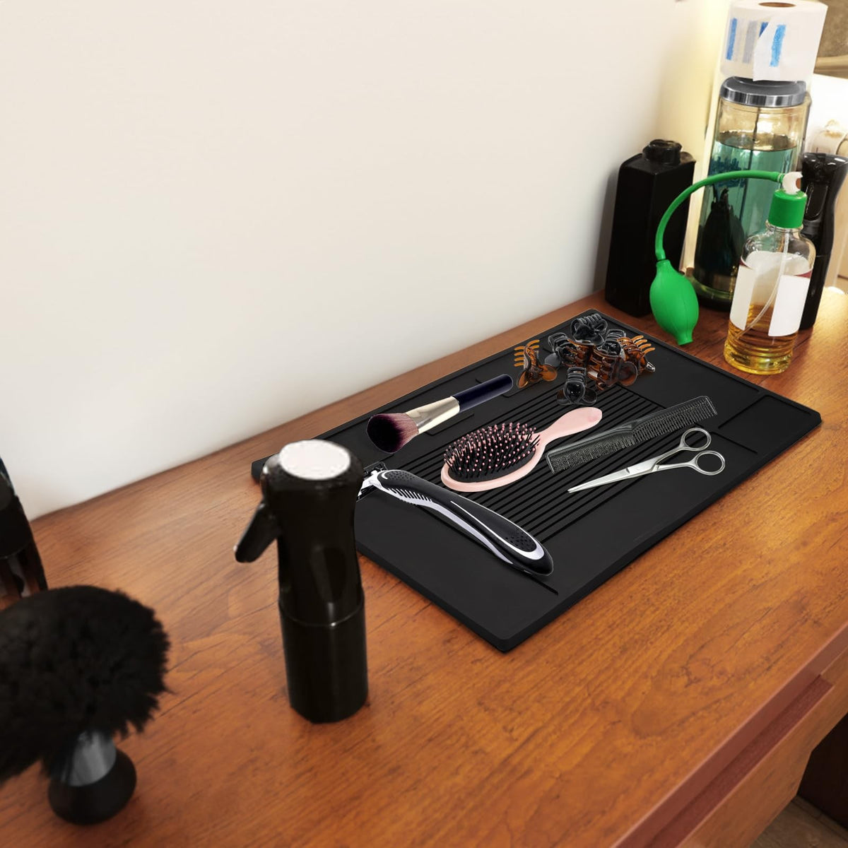 Magnetic Barber Mat Organizer 17.7x11.8 Inches for Salon Tools Black
