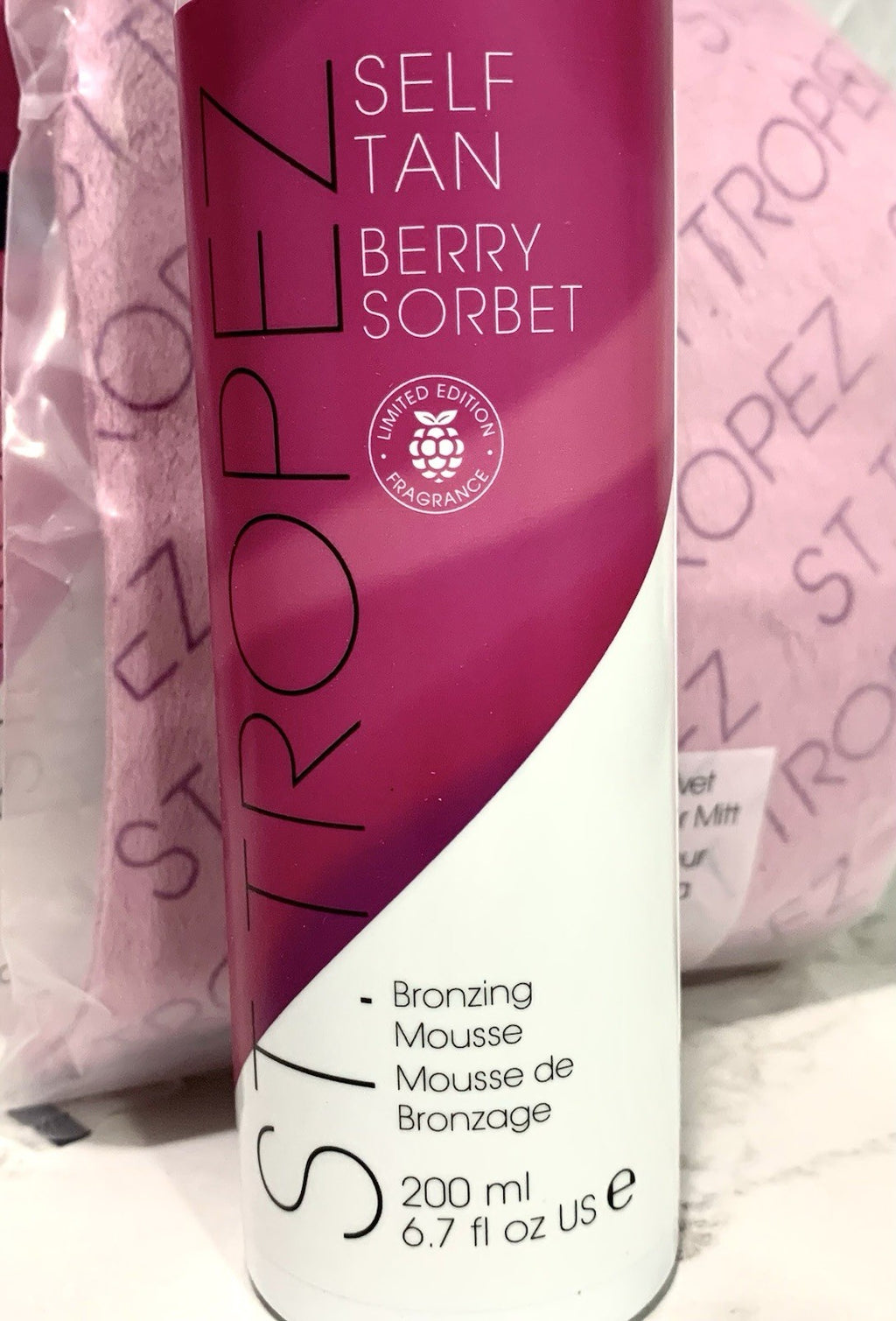 Self Tanner Mousse with Pink Applicator Mitt - Berry Sorbet, 6.7 oz