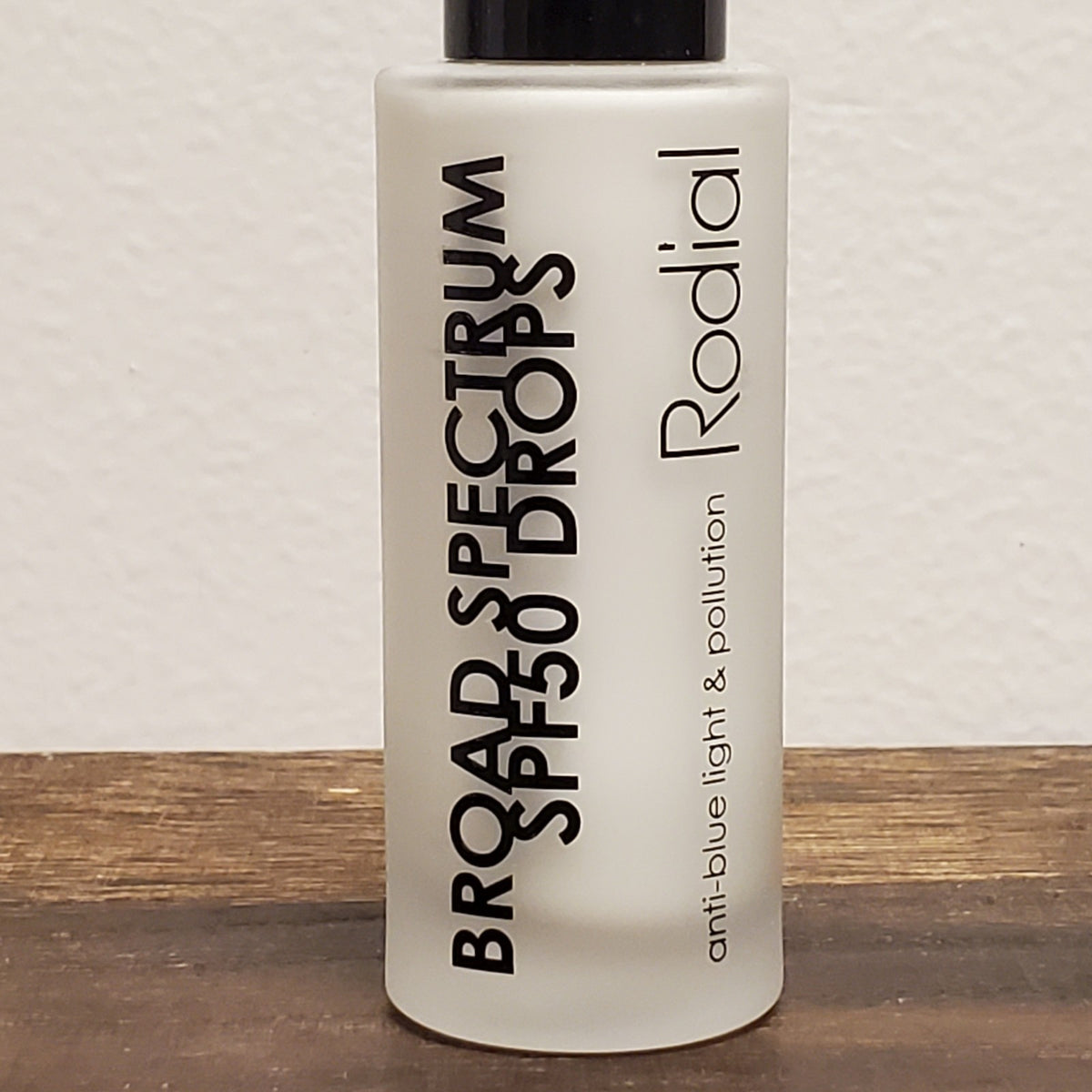 Broad Spectrum SPF 50 Drops with Blue Light & Pollution Protection - Hyaluronic Acid, 1 Oz