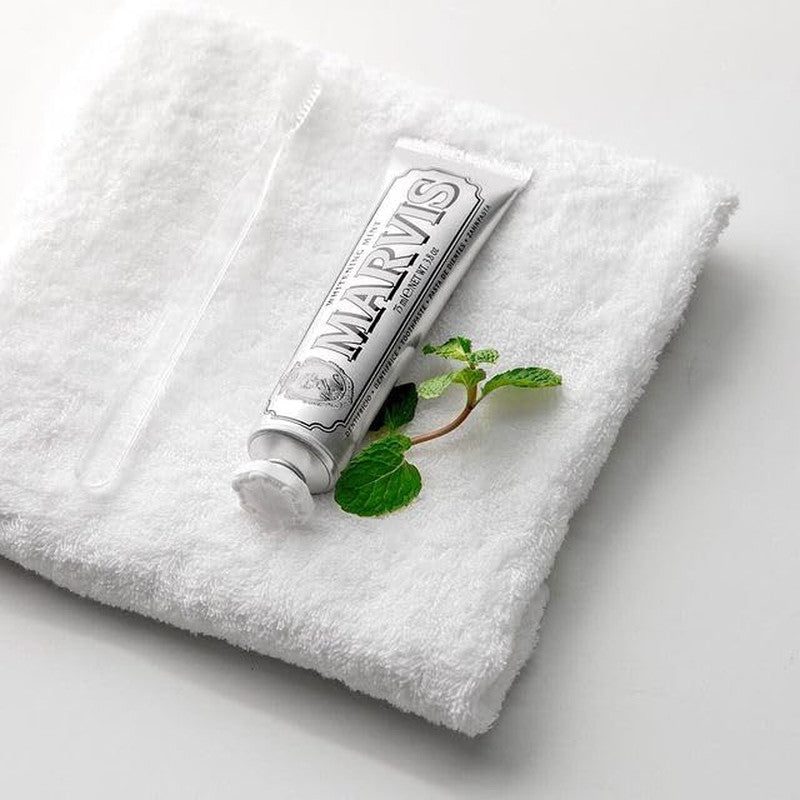 Whitening Mint Toothpaste - Long-Lasting Fresh Breath & Bright Smile