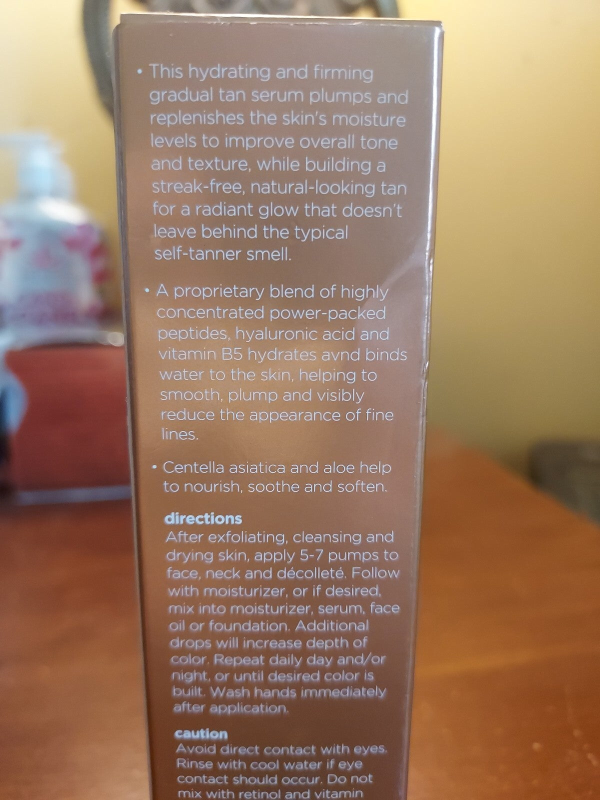 Hydraboost Gradual Tan Serum with Peptides & Vitamin B5 - 1 fl oz
