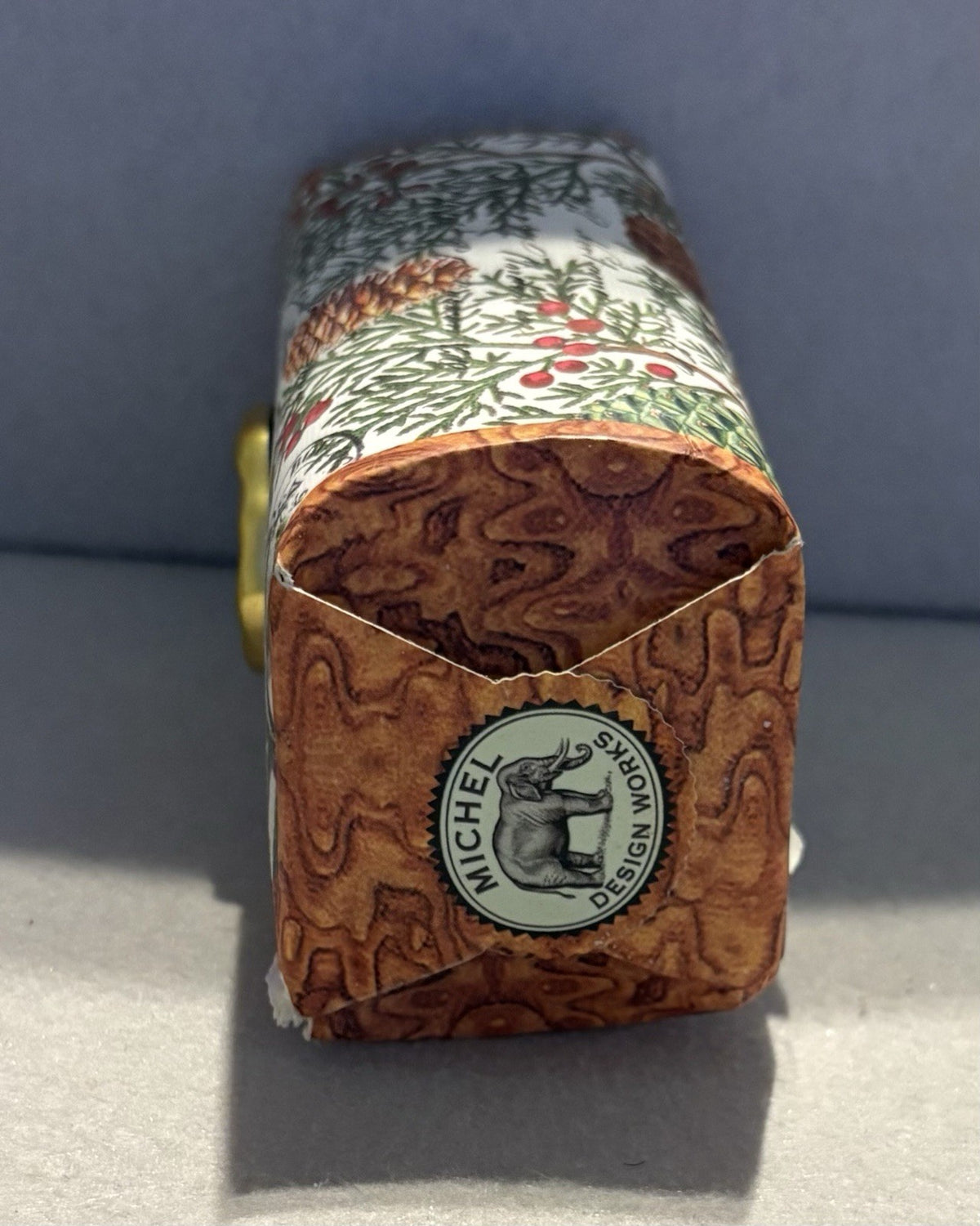 Shea Butter Bath Soap Bar - Made in England, Moisturizing & Gentle