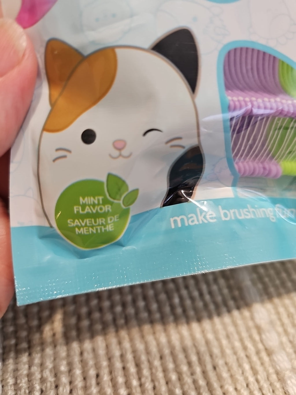 Kids Flossers with Squishmallow Design - Mint Flavored 45 Count - Fun Oral Care