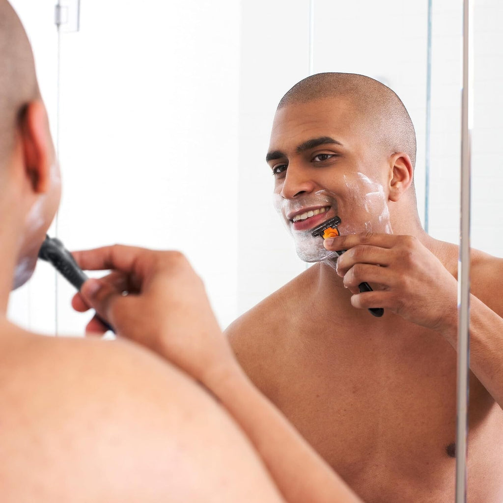 Men's Refillable 3-Blade Razor Set with Aloe & Vitamin E, Pack of 14 Refills