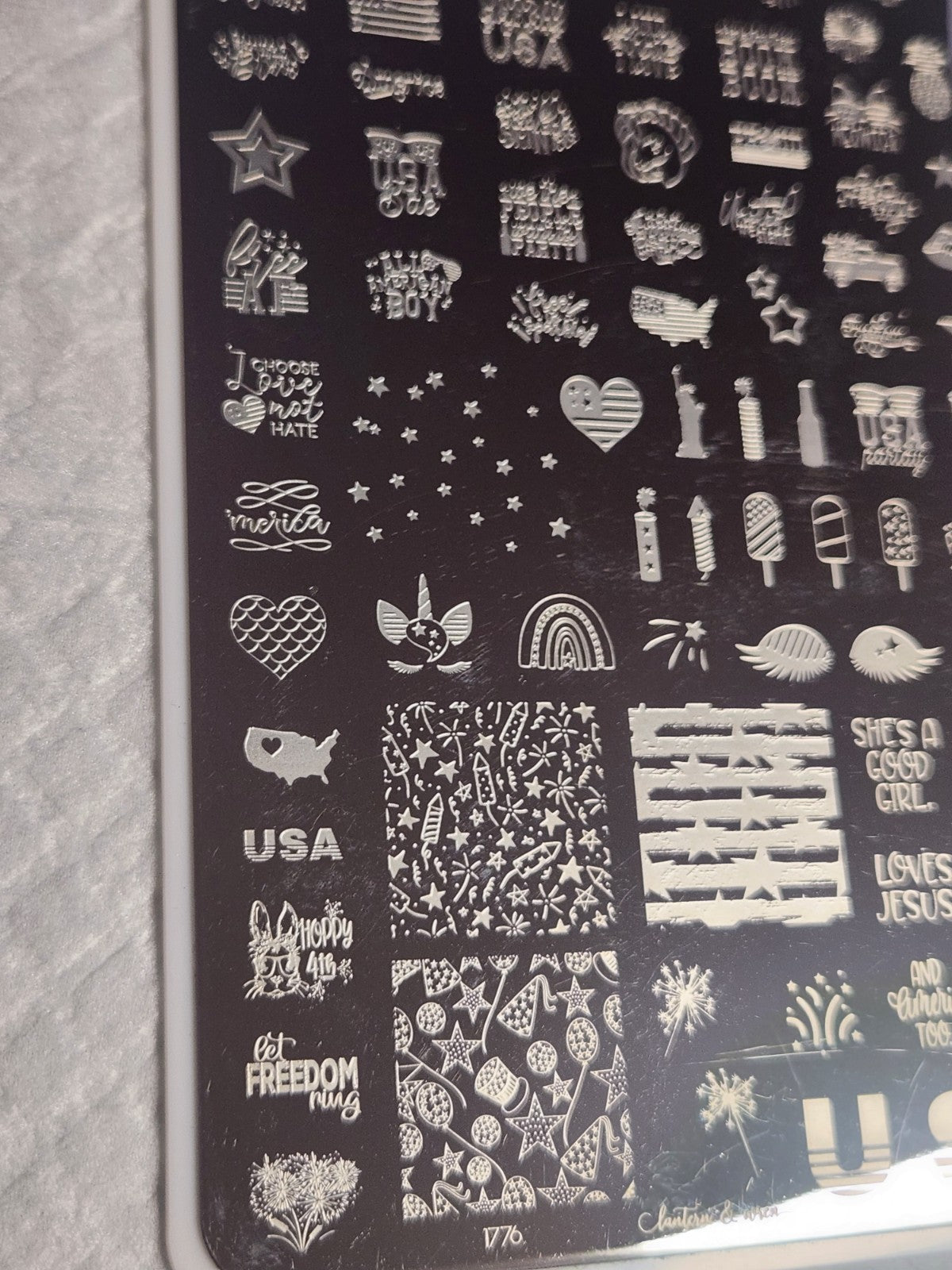 Lantern & Wren 1776 USA 4th of July Nail Stamping Plate - Patriotic Design