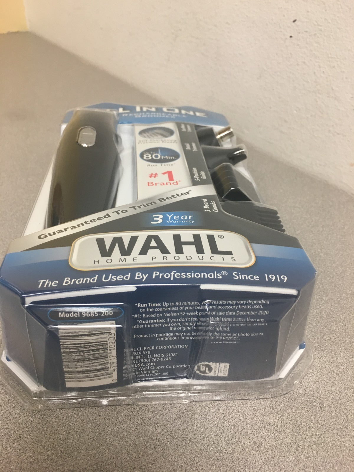 Cordless All-In-One Beard Trimming Kit with Multiple Attachments - Wahl