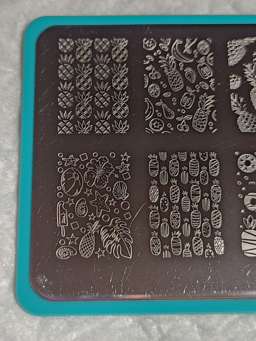 Maniology Nail Stamping Plate M051 Aloha Pineapples Nail Art Tool