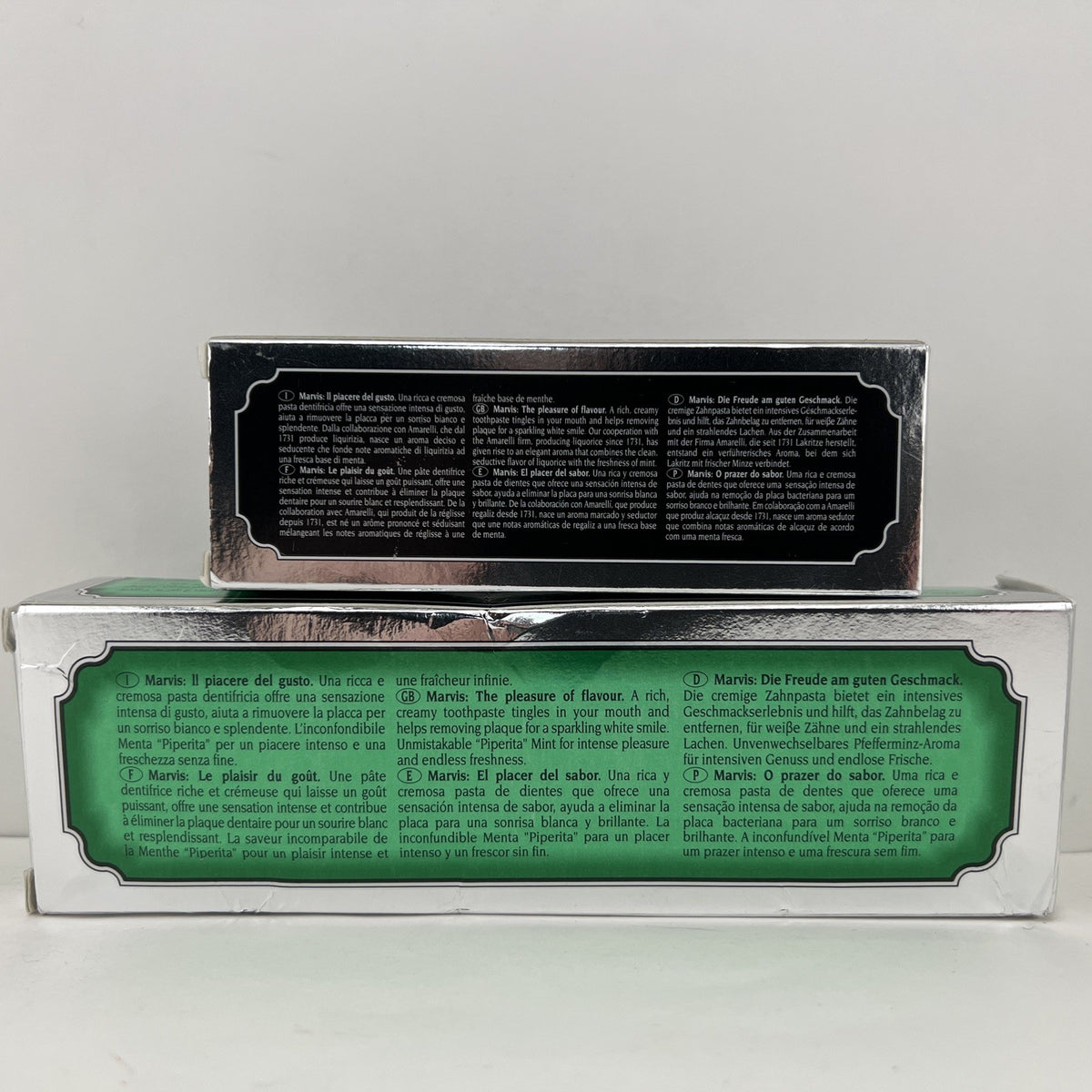 Marvis Strong Mint Toothpaste 3.8oz + Amarelli Licorice Travel Size Set