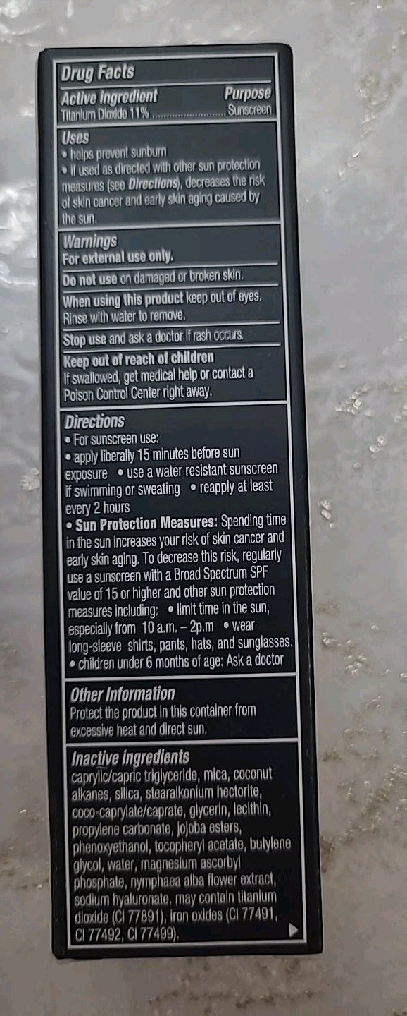 BareMinerals Serum Radiant Foundation Medium Neutral 4.5 - Exp 05/25