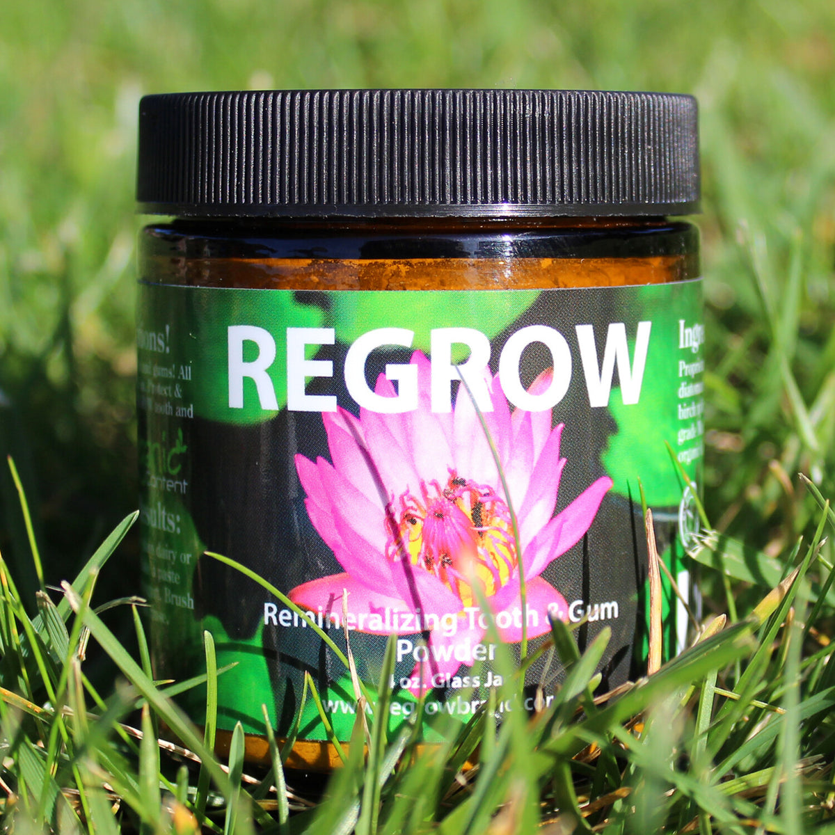 Natural Remineralizing Tooth Powder for Sensitive Teeth & Gums - Whitens & Protects