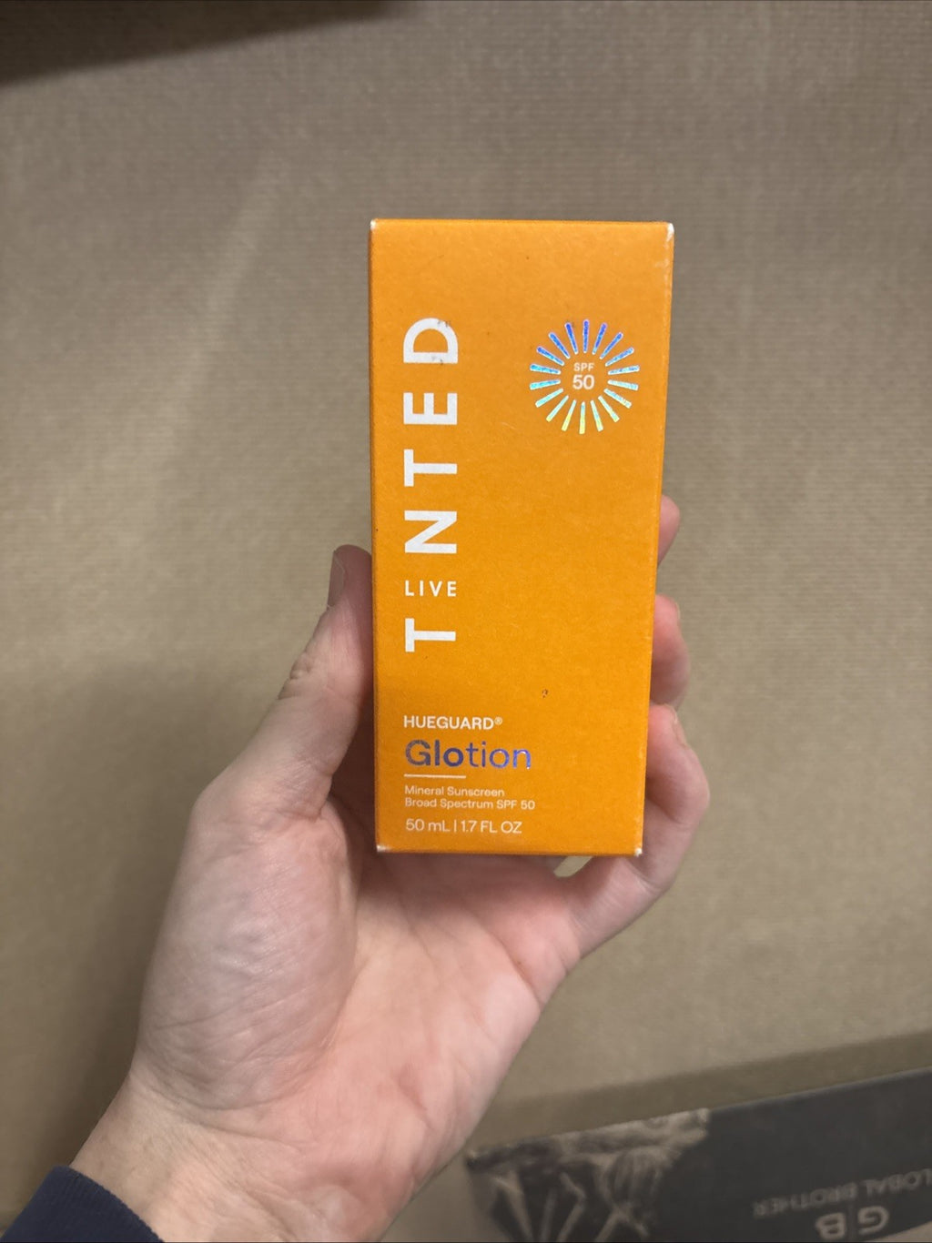 Tinted Glotion Color Medium Light - 1.7 Fl Oz Face Highlighter