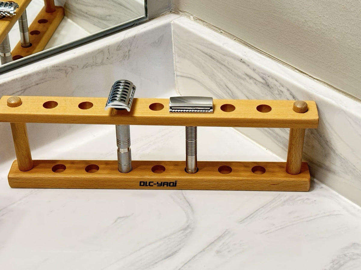Wood Safety Razor Display Stand – 7 Holes, Countertop Storage for Razors