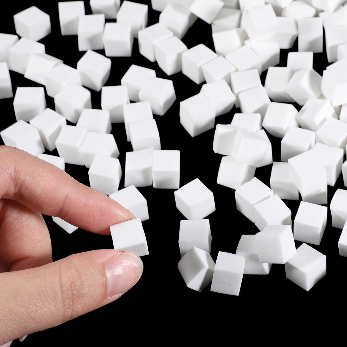 Mini Nail Art Sponges 400 Pcs for Gradient and Detailed Nail Designs