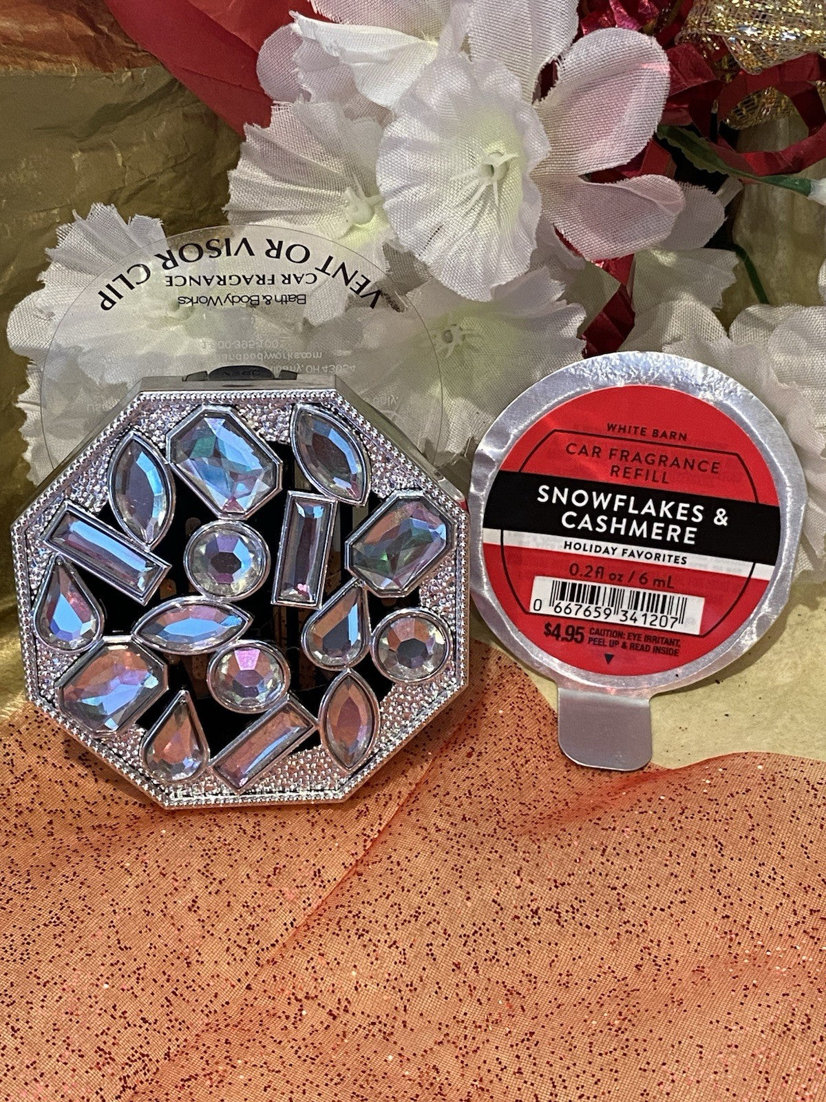 Snowflakes & Cashmere Bath & Body Gift Set with Edp Spray & Car Vent Clip