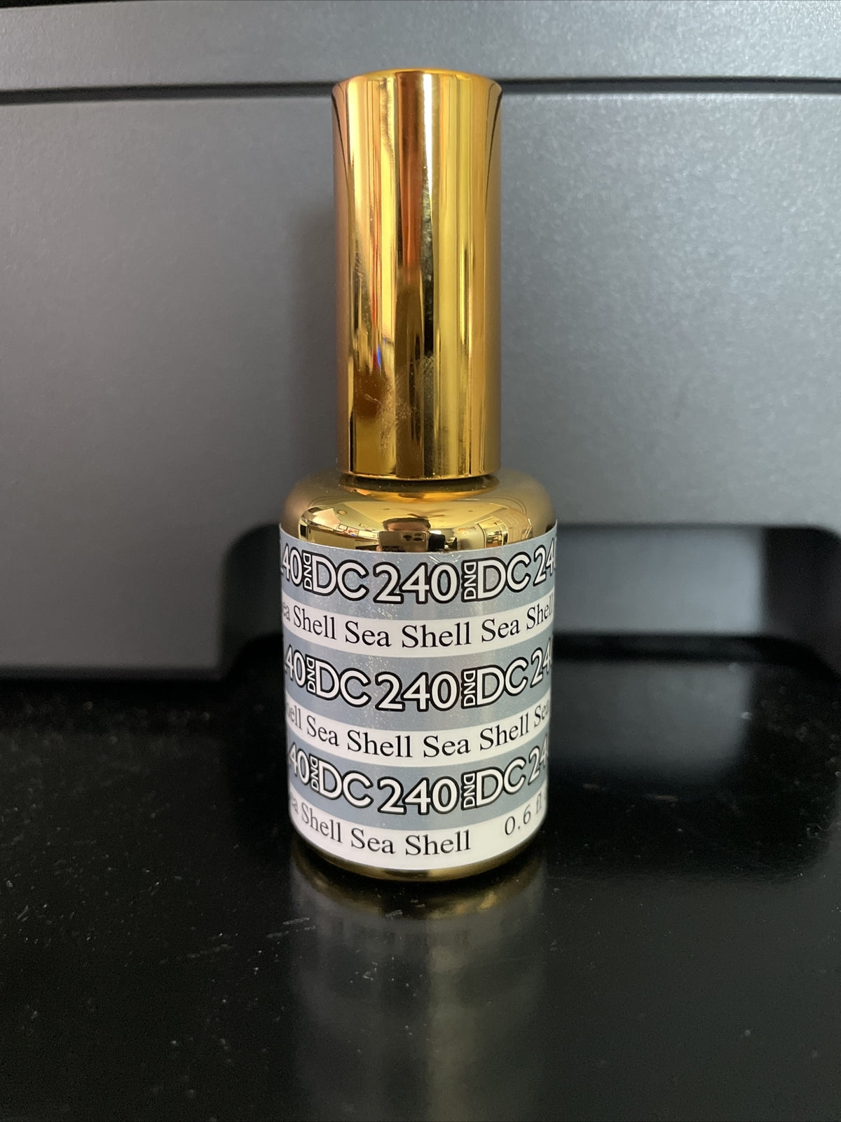DND DC LED/UV Gel Nail Polish Mermaid Sea Shell 0.5oz - Soak Off
