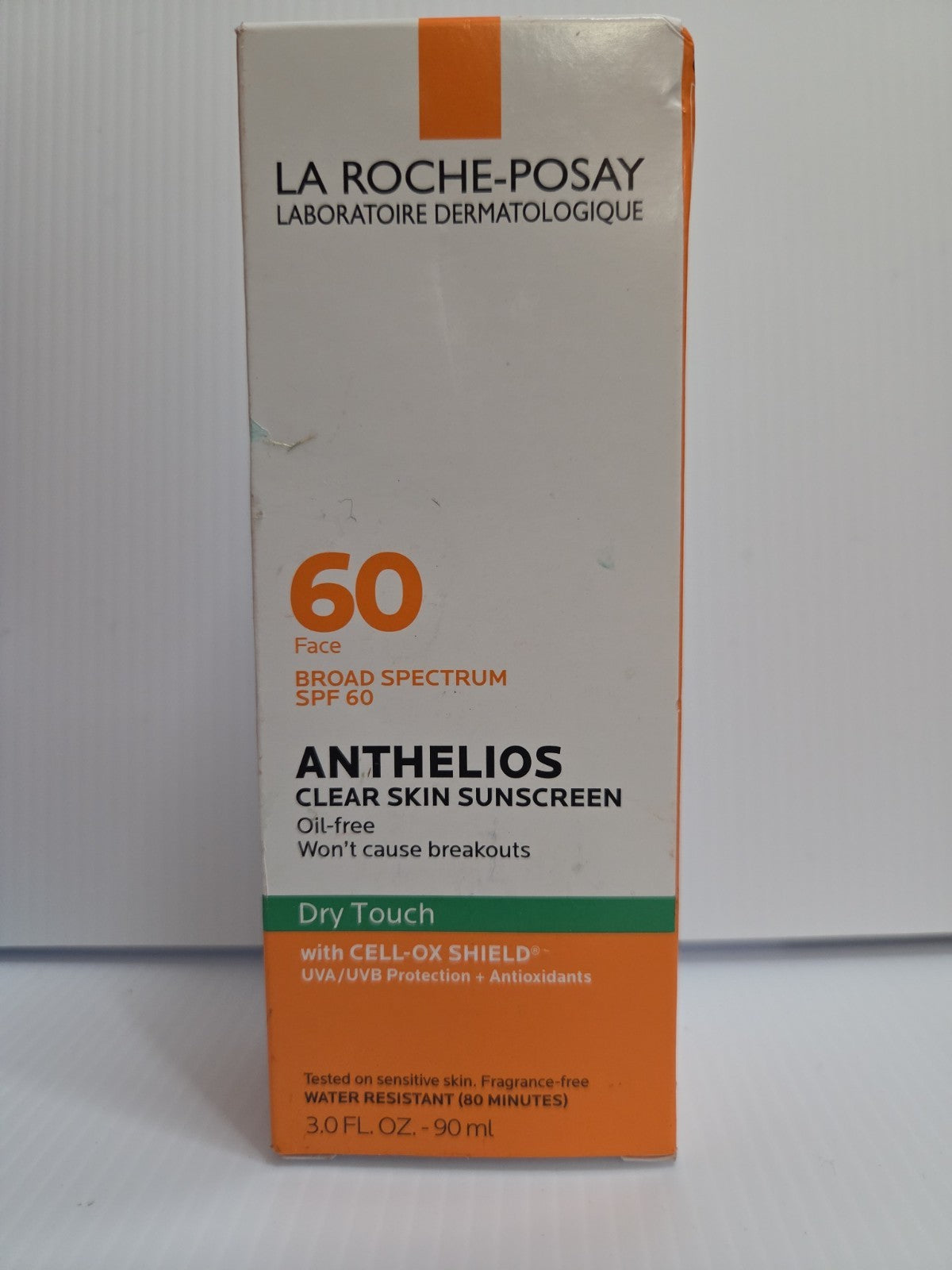 La Roche-Posay Anthelios Clear Skin Sunscreen SPF 60 Dry Touch 3 oz