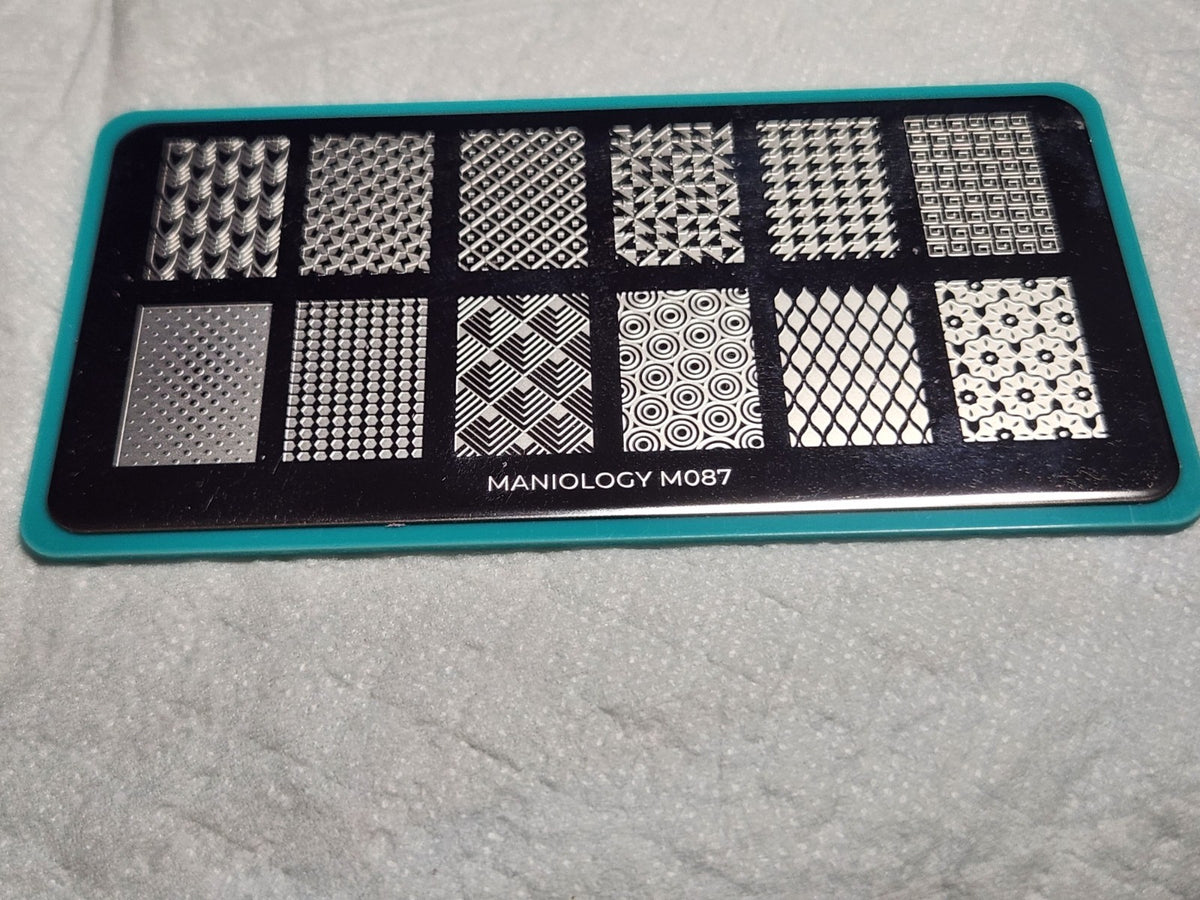 Maniology Nail Stamping Plate M087 Patterns for Nail Art