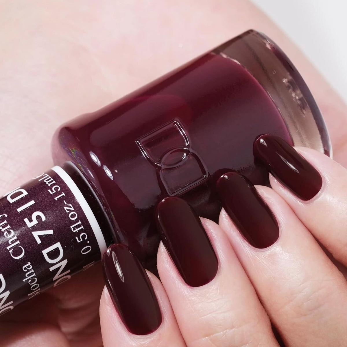 DND Gel Polish and Nail Polish Set Cherry Mocha 751 - Manicure Kit