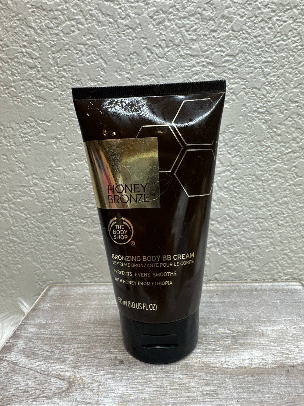 Bronzing Body BB Cream with Honey - 150ml Tanning Moisturizer