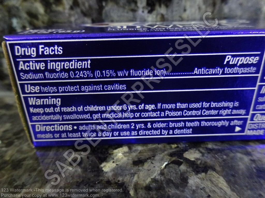 Crest 3D White Stain Eraser Fresh Mint Toothpaste 16 Pack - Whitening Fluoride 2.3 oz