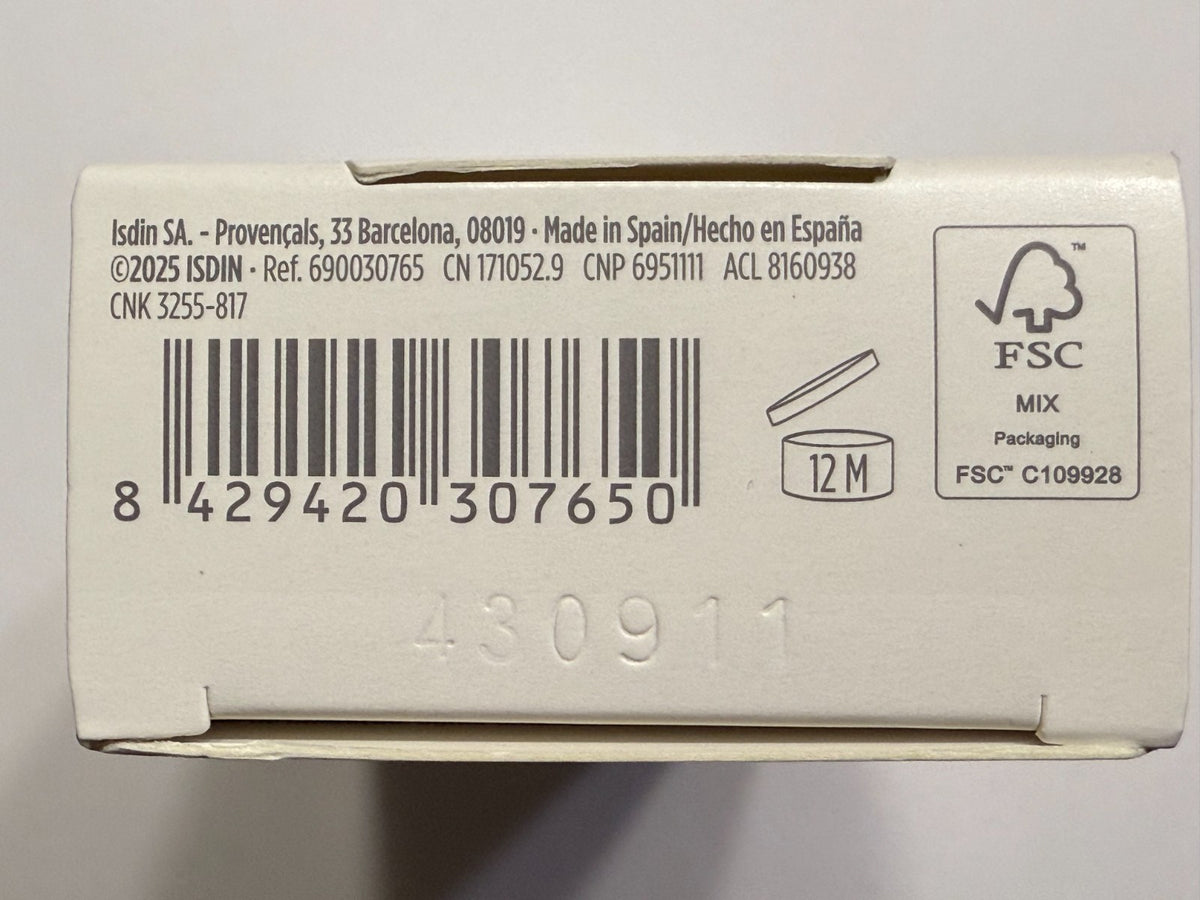 High SPF 50+ Depigmenting Sunscreen with Hyaluronic Acid - 50ml
