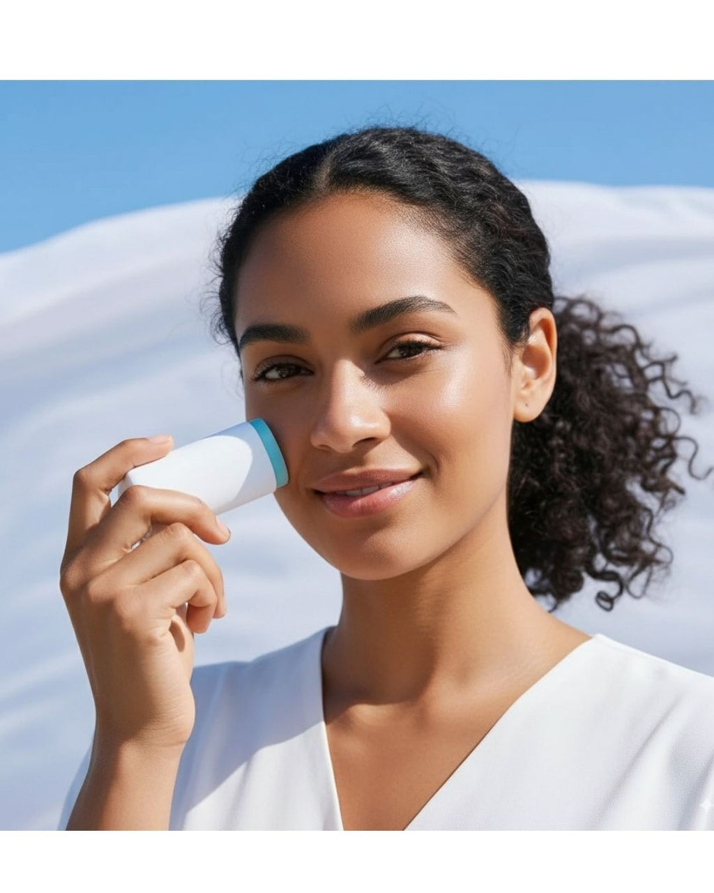 SPF50+ PA++++ Sun Stick with Centella & Hyaluronic Acid - Lightweight & Hydrating