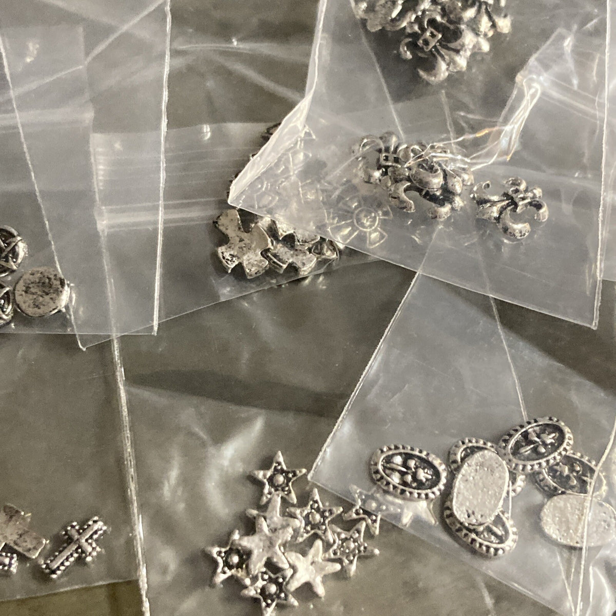 10 Packs of 10 Silver 3D Cross Nail Art Charms for Manicures