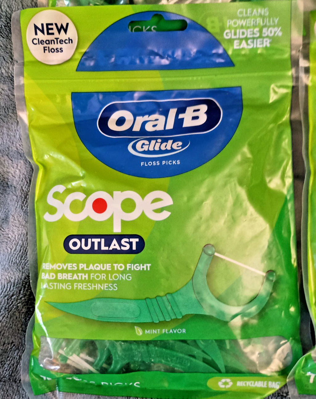 Oral-B Floss Picks Scope Outlast Long Lasting Mint 75 Pack - Dental Floss Picks