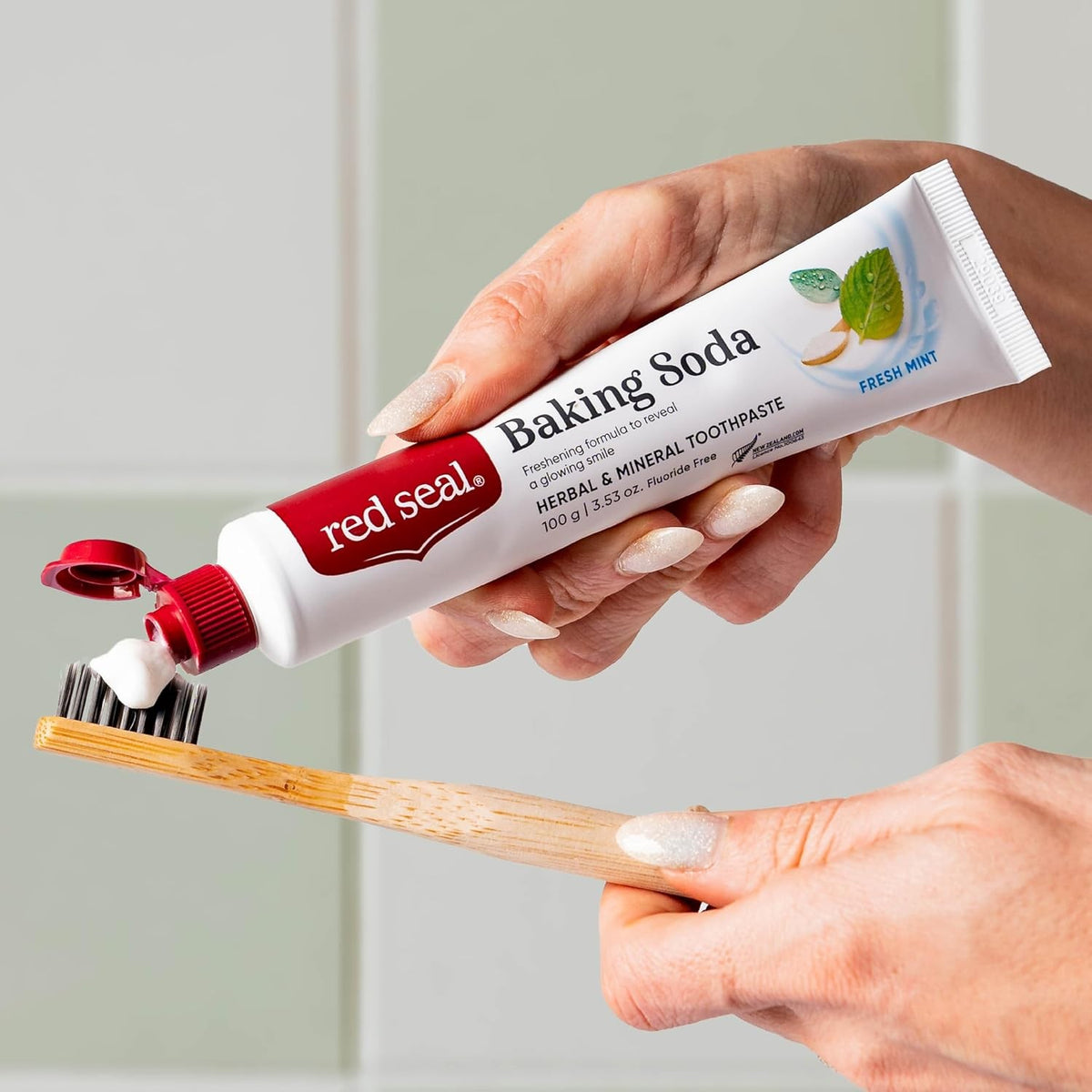 Fluoride-Free Toothpaste with Baking Soda and Herbal Mineral Formula - Vegan & Cruelty-Free