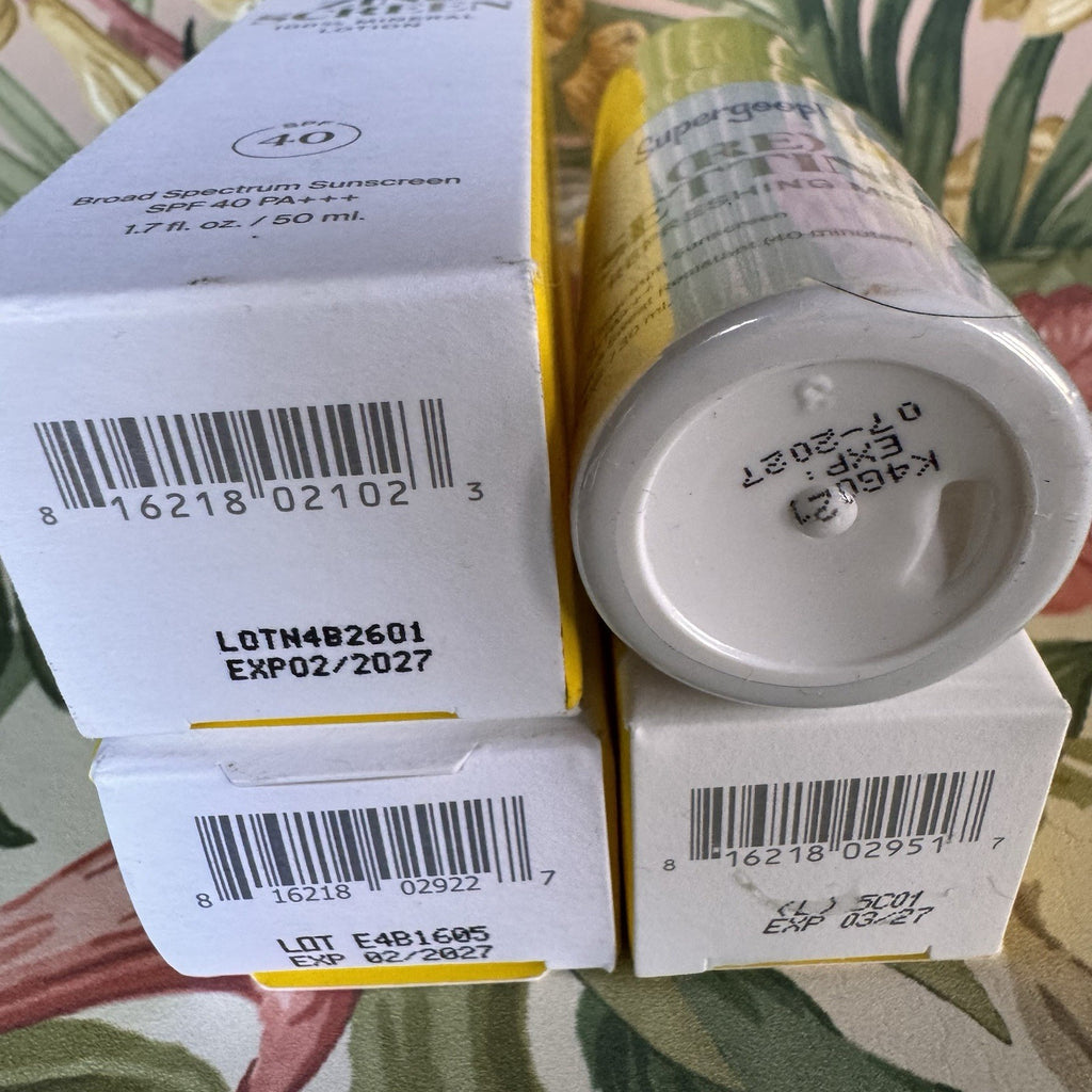 Supergoop Sunscreen Bundle with Unseen Zincscreen Glowscreen & Setting Mist