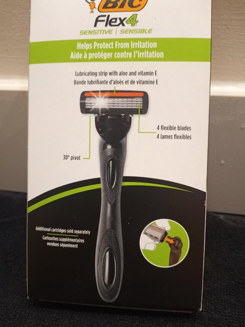 Wahl Color Pro Plus Haircut Kit with Power Drive Corded Clipper - Bonus Shaving System