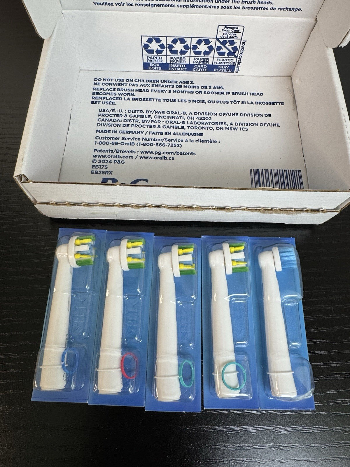 Oral-B Floss Action Replacement Brush Heads Pack of 5 for Electric Toothbrush