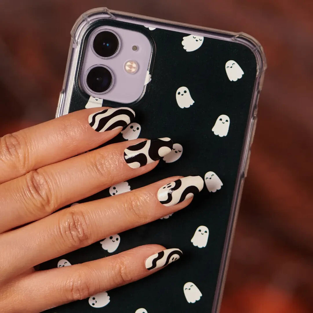 Glow in The Dark Nail Strips Halloween Ghoulish Ghost Design - Discontinued