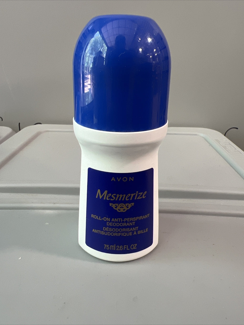 AVON Mesmorize Original Roll-On Anti-Perspirant Deodorant 2.6oz 1-Pack