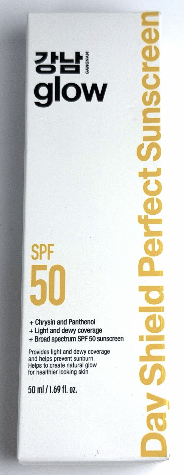 SPF 50 Tinted Sunscreen with Moisturizing & Luminous Finish - 50ml