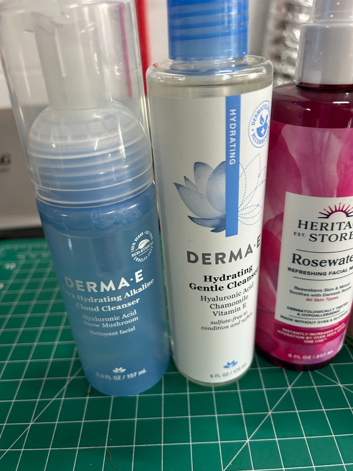 Hydrating Facial Cleanser Set with Hyaluronic Acid - 4 Pack