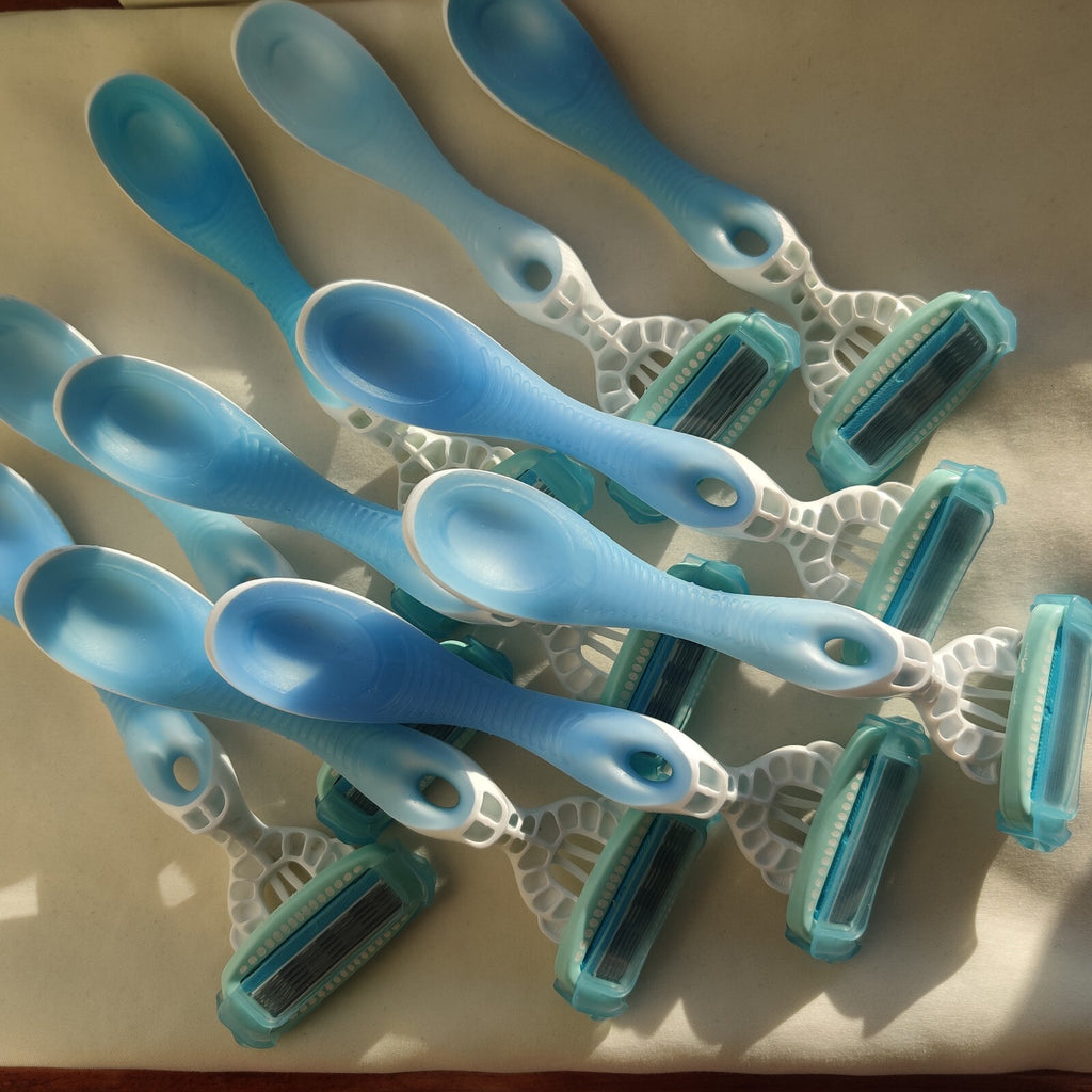 Disposable Razors for Women - Pack of 10 Silk Hydro 5 Shaving Blades