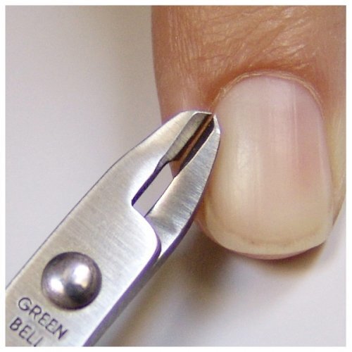 Seki Edge Flat Slant Tip Cuticle Nipper SS-301 for Precise Nail Care