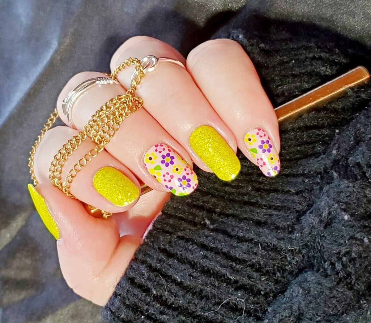 Color Nail Polish Strips - Easy Manicure & Nail Art - ZE0241