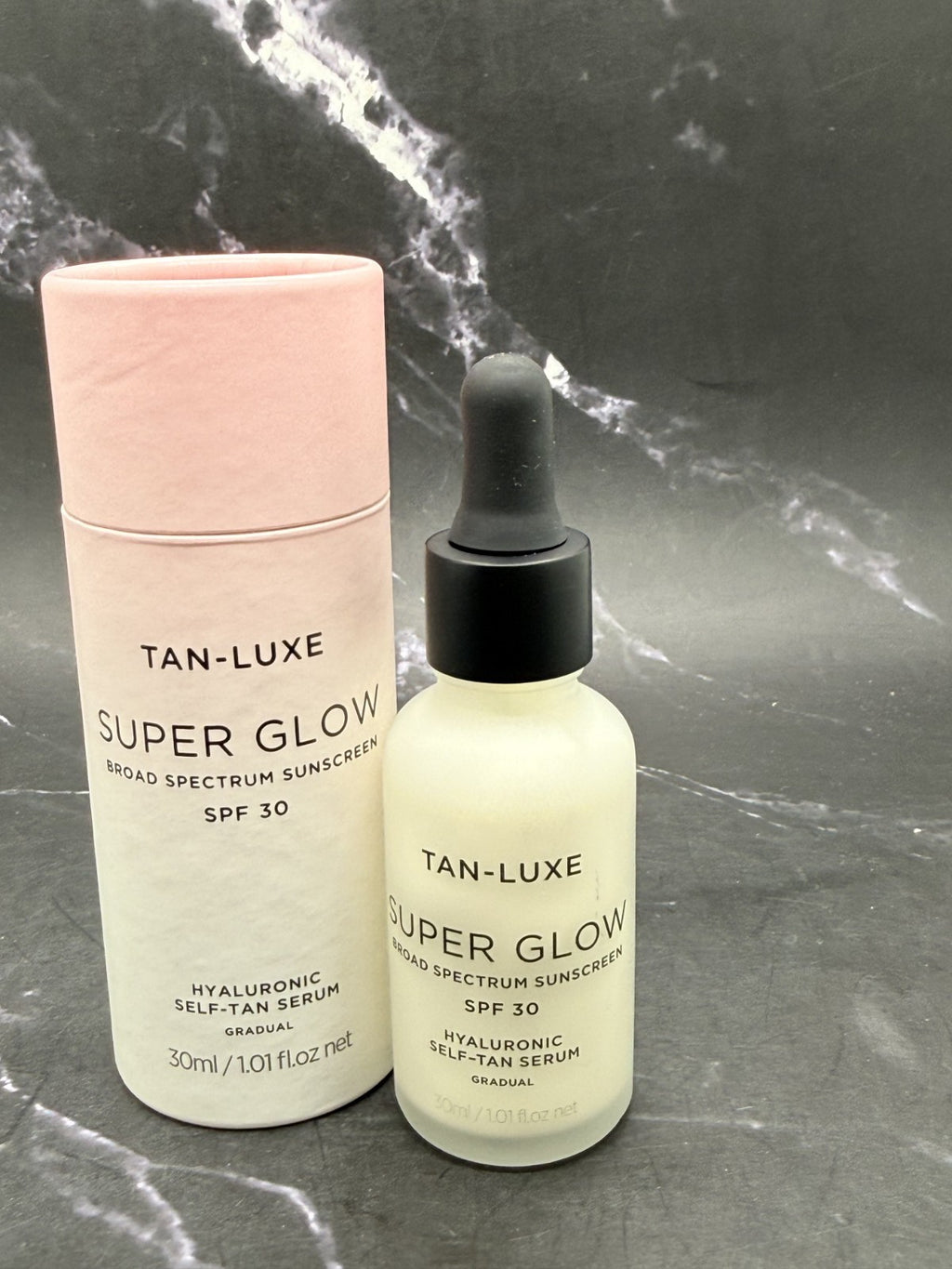 Self-Tan Serum with Hyaluronic Acid SPF30 - Gradual Glow, 1.01 oz