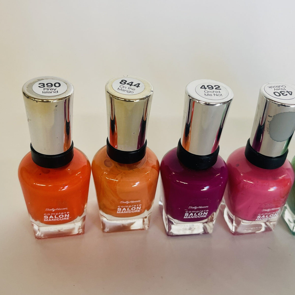 Set of 6 Glitter Nail Polish Colors - Complete Salon Manicure